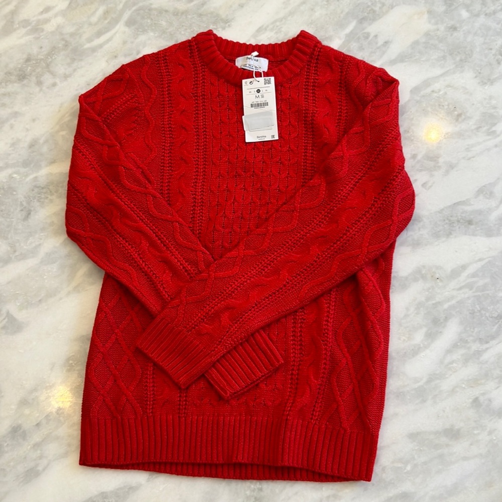 Fabulous holiday Berksha Cableknit Sweater NWT Men’s Size M